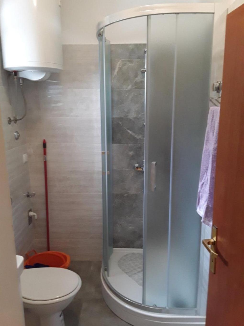 Barbat na Rabu Apartments Frane-20M From Beach מראה חיצוני תמונה