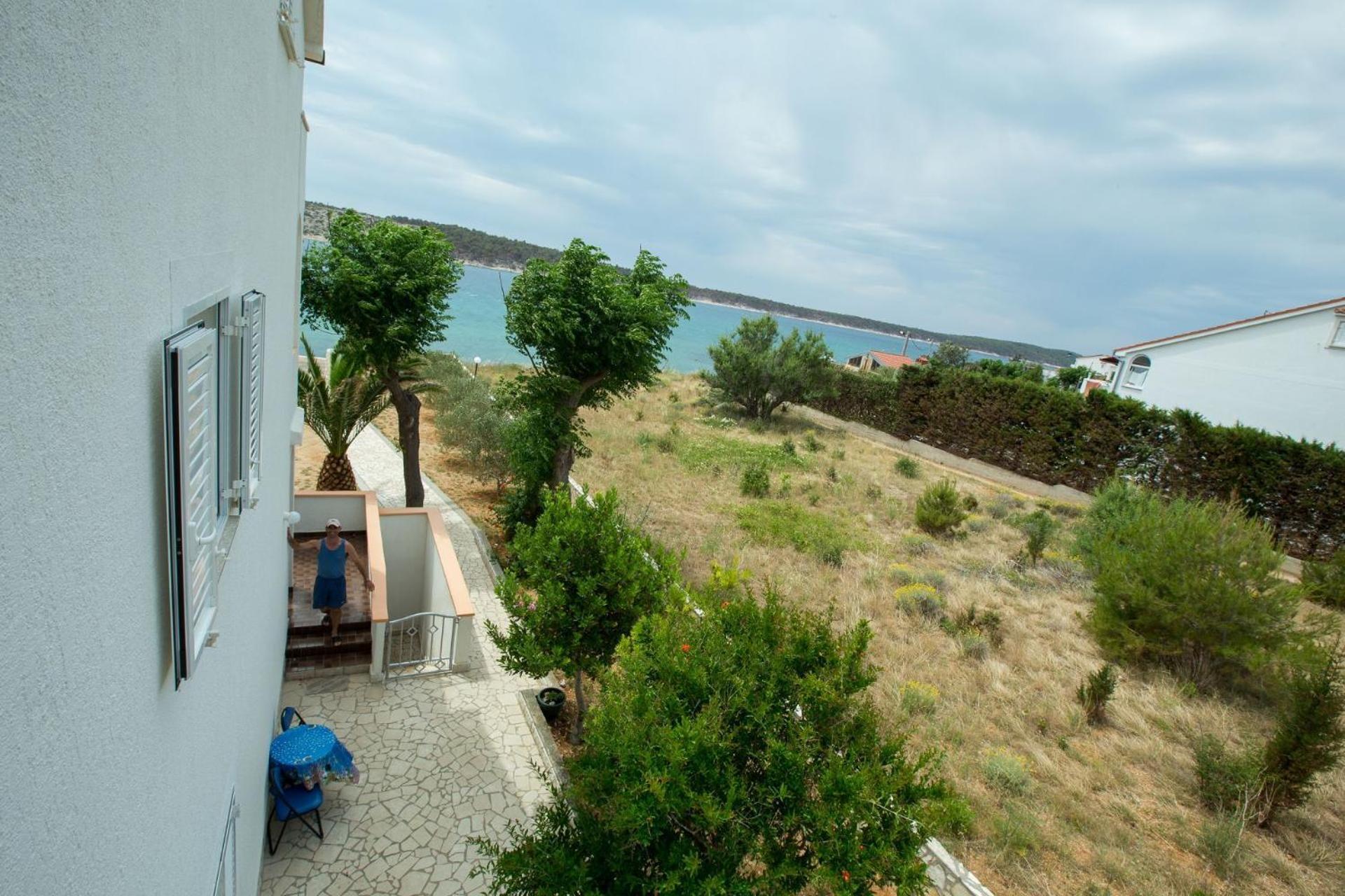 Barbat na Rabu Apartments Frane-20M From Beach מראה חיצוני תמונה