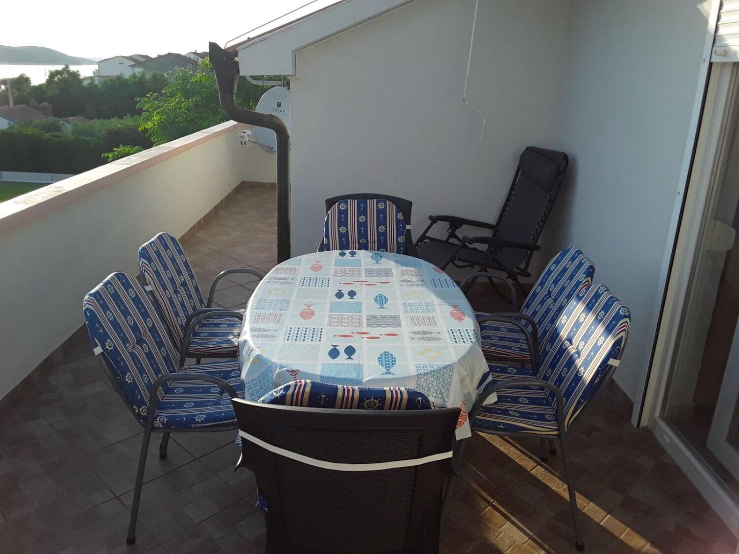 Barbat na Rabu Apartments Frane-20M From Beach מראה חיצוני תמונה